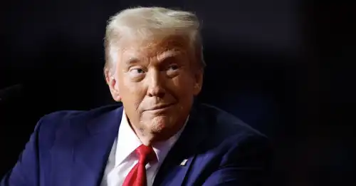 Трамп у присутності Стармера заявив, що зменшить ультиматум Путіну з 50 до 10 днів - INFBusiness