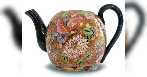 «В Японії посуд з метеликами популярний невипадково», — колекціонерка Людмила Карпінська-Романюк - INFBusiness