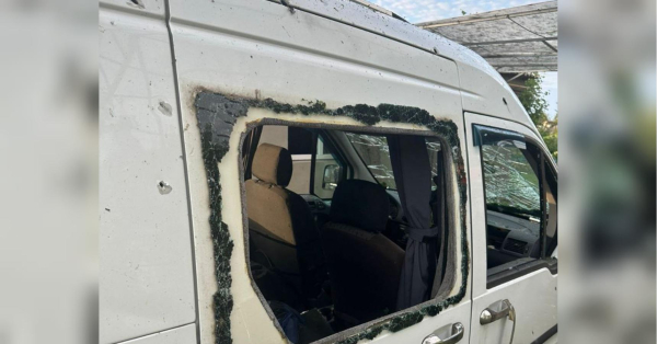 Наліт безпілотників на Київщину: пошкоджено школу, магазини, приватні будинки (фото) - INFBusiness