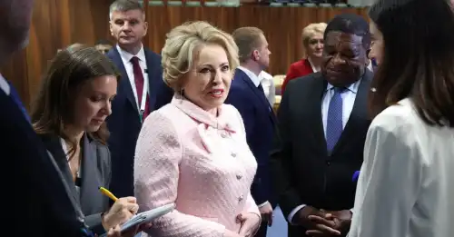 Кондратюк показала демарш проти Матвієнко на конференції у Швейцарії - INFBusiness