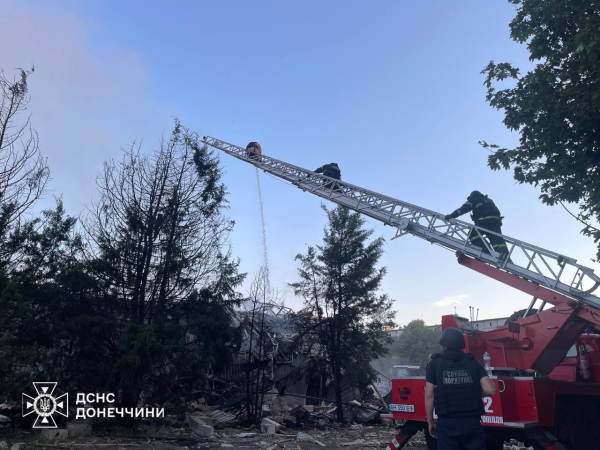 Вночі росіяни масовано атакували Дніпро безпілотниками (фото) - INFBusiness