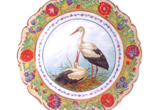 «В Японії посуд з метеликами популярний невипадково», — колекціонерка Людмила Карпінська-Романюк - INFBusiness