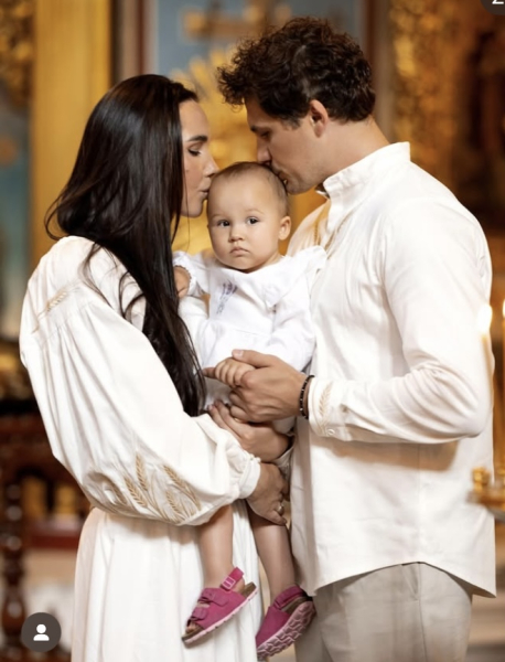 На тата схожа: родина відомого танцюриста похрестила доньку - INFBusiness