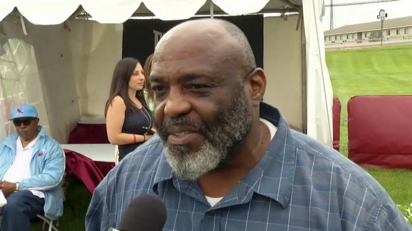 Пішов із життя знаменитий боксер, який став чемпіоном світу у двох дивізіонах після виходу з в'язниці (фото, відео) - INFBusiness