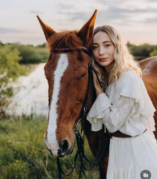 Дружини Віктора Павліка Катерина Реп'яхова. Фото Інстаграм 