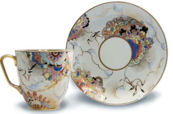 «Посуд з цими образами символізує надію на краще життя», — колекціонерка Людмила Карпінська-Романюк - INFBusiness