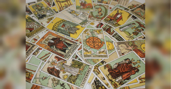 Рибам — «Туз Кубків», Скорпіонам — «Вісімка Пентаклів», а Терезам — «Королева Мечів»: Таро-прогноз і поради карт на 19 липня - INFBusiness