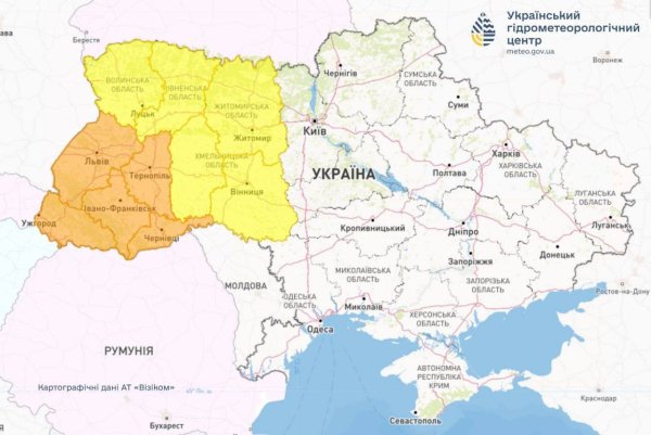 Є місця, де вода сягає майже трьох метрів: дощі затопили Львів (фото) - INFBusiness