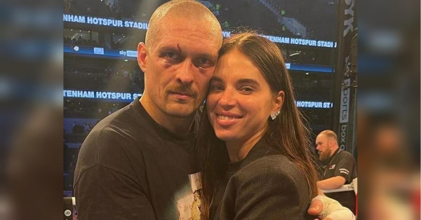 Усик втратив дружину після бою на «Уемблі», та у відповідь написала чоловікові послання (фото, відео) - INFBusiness