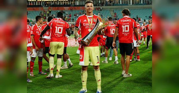 Воротар збірної України у свій день народження виграв другий трофей у складі «Бенфіки» (фото, відео) - INFBusiness