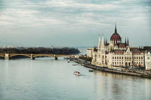 Від Стамбула до Женеви: де можуть зустрітися Зеленський, Трамп та Путін - INFBusiness