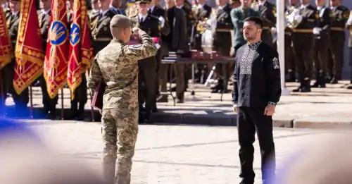 У Києві розпочалося святкування Дня незалежності, на ньому присутні Келлог та Карні. ОНЛАЙН - INFBusiness