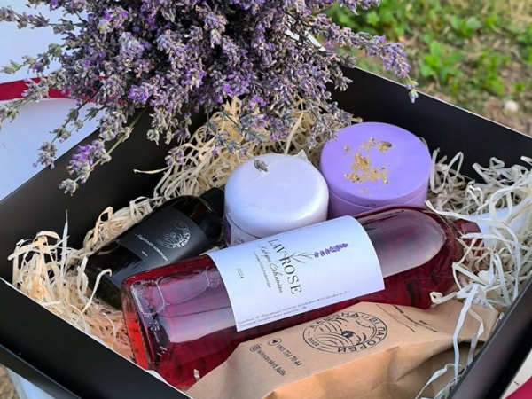 «28 тисячі саджанців лаванди садили вручну близько тижня»: подружжя зі Львівщини зареєструвало незвичний рекорд - INFBusiness