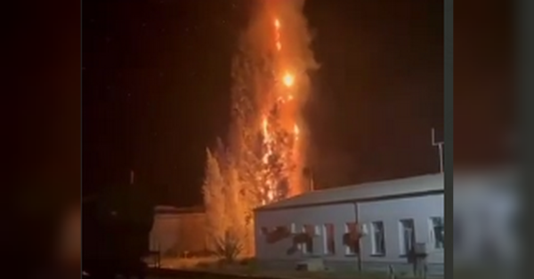 Безпілотники атакували нафтобазу у Брянську та залізничну станцію під Ростовом (відео) - INFBusiness