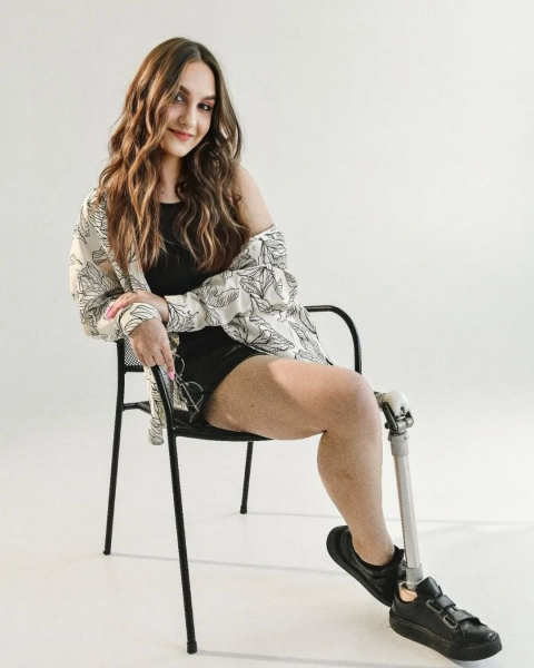 «На свій перший день народження я отримала… протез»: спортсменка без кінцівки про дитячий булінг, кар’єру та прийняття себе - INFBusiness