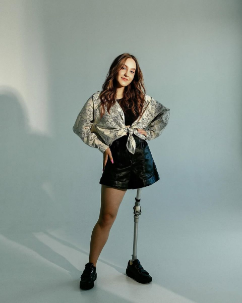 «На свій перший день народження я отримала… протез»: спортсменка без кінцівки про дитячий булінг, кар’єру та прийняття себе - INFBusiness