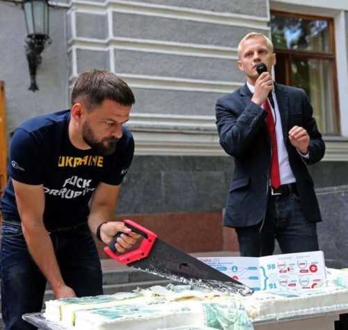 Відомого активіста Дмитра Шерембея звинуватили у фармлобізмі  - INFBusiness