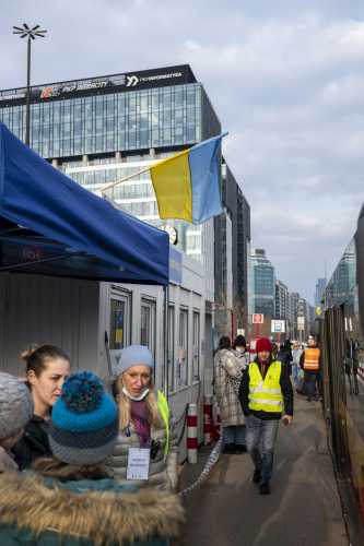 Політолог Євген Магда: Вето Навроцького на програму 800+ не схвалять і багато поляків - INFBusiness