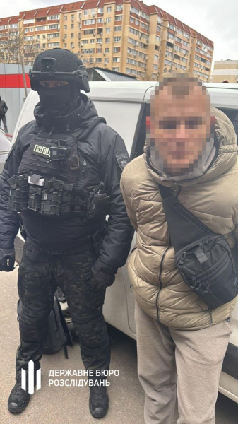 Бізнес на ухилянтах: на Одещині військові заробляли мільйони на втечі чоловіків з України - INFBusiness