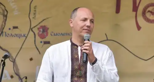 Чотири рази обирався у нардепи і був співавтором "мовного" закону: що відомо про вбитого Андрія Парубія - INFBusiness