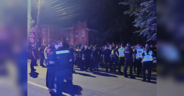 Десятки людей протестували проти дій співробітників ТЦК у Вінниці: що сталося (фото, відео) - INFBusiness