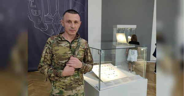 Набирав в лісі пісок для домашніх потреб і знайшов тисячолітній скарб: на виставці в Києві вперше показують цю унікальну знахідку - INFBusiness