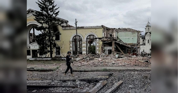 «Багато сімей перепоховали рідних-воїнів, бо розуміли неминучість смерті нашого міста»: як виживає прифронтова Костянтинівка - INFBusiness