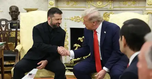 Фото: gettyimages.com Зеленський передав Трампу листа від першої леді: "Це не вам, а вашій дружині" - INFBusiness
