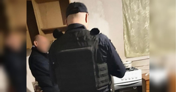 Жахлива трагедія на Київщині: 7-річний хлопчик застрелив дівчинку з батькової рушниці - INFBusiness
