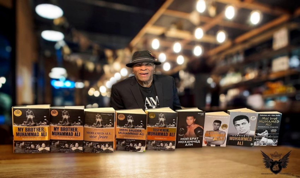 Помер брат-боксер легендарного Мухаммеда Алі (фото) - INFBusiness