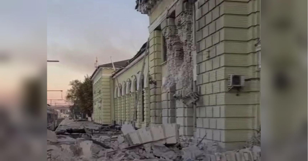 Окупанти завдали наймасованішого з початку війни удару по Лозовій на Харківщині: є загиблий та постраждалі - INFBusiness