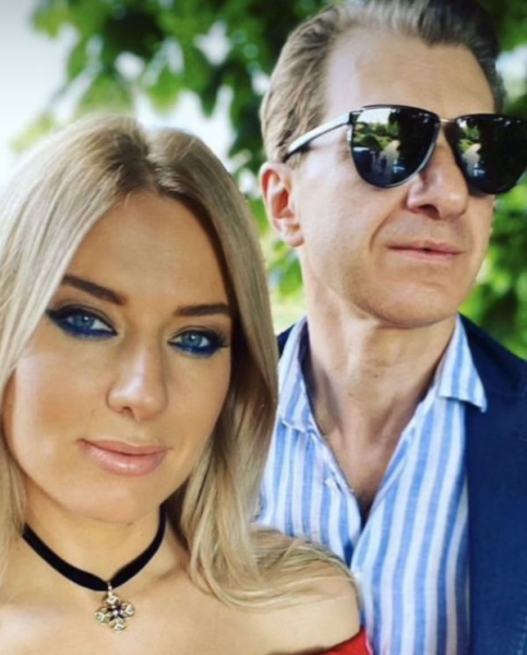 Мені було вже складно: популярна співачка розлучається з чоловіком-продюсером - INFBusiness