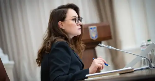 Прем’єрка України Свириденко підтвердила, що її молодший брат живе за кордоном - INFBusiness