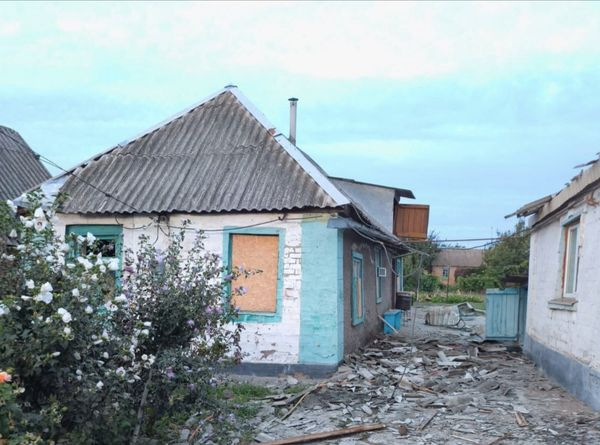 В ніч на 16 вересня російські війська атакували Україну ударними БпЛА. На Запоріжжі двоє людей загинули та 14 дістали поранення внаслідок атак ворога на Пологівський район та Запоріжжя, повідомив керівник ОВА Федоров. Пекельна ніч в Україні: вибухи, жертви, удари по дітях та рятувальниках - INFBusiness