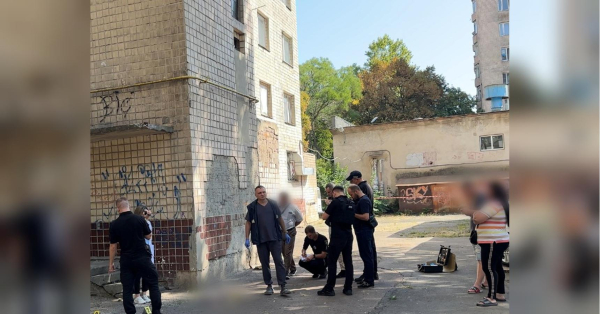 В Одесі жінка в п'яному угарі народила дитину і одразу викинула її з шостого поверху (фото, відео) - INFBusiness