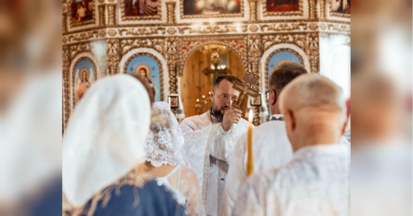 Продюсер Олександр Ягольник повінчався з коханою і показав зворушливі фото з таїнства - INFBusiness