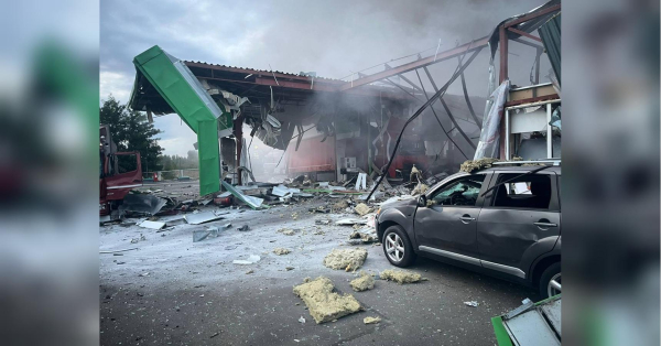 Нічна атака рф: палають склади і АЗС, поїзди курсують із затримками, є поранені - INFBusiness