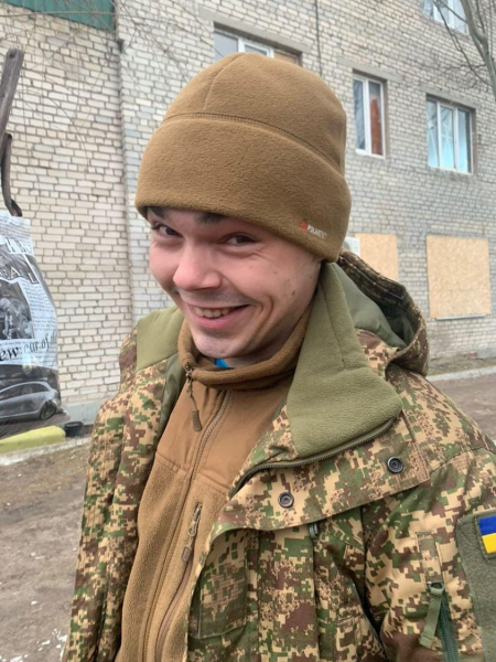 У нього була одна відповідь: «Там мої побратими. Мусимо стояти на смерть»: історія 22-річного захисника, який віддав життя за Україну - INFBusiness