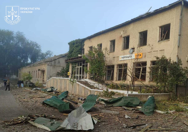 Внаслідок удару по Татарбунарам пошкоджені будівлі п'яти баз відпочинку (фото) - INFBusiness