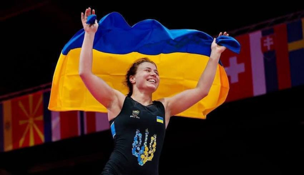 Українка Белінська «всуху» перемогла у фіналі туркеню і стала чемпіонкою світу з боротьби (фото, відео) - INFBusiness