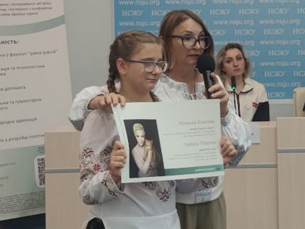 «Мені боляче, що старша 17-річна дочка хоче залишитись у Німеччині»: Світлана Головань через полон шість років не бачила своїх дітей - INFBusiness