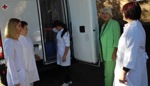 Майже тисячу доз вакцин доправили до медзакладів Кіровоградщини (ФОТО) - INFBusiness