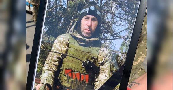 Більше року жевріла надія: у Славуті поховали батька двох дітей, який загинув під Покровськом - INFBusiness