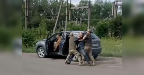 «Партія ухилянтів стала настільки впливовою, що влада та опозиція не ризикують із нею сваритися»: Павло Казарін про найбільшу проблему України — мобілізацію - INFBusiness