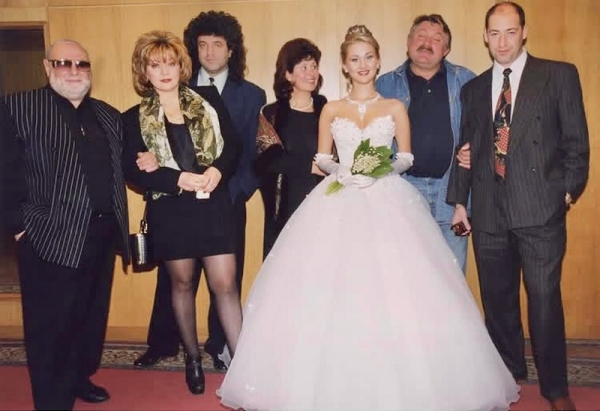 «Ото шевелюра»: Катерина Бужинська вразила архівним фото - INFBusiness