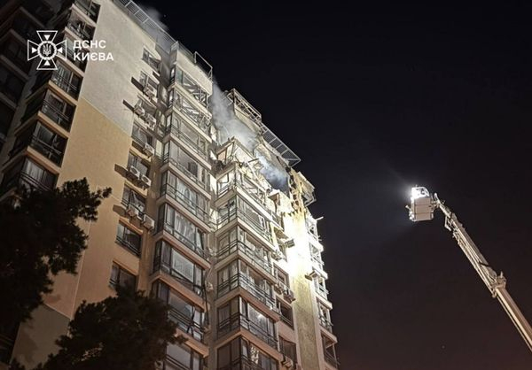 Будівля Кабміну спалахнула у Києві після нічної атаки ворога, є жертви (фото та відео) - INFBusiness