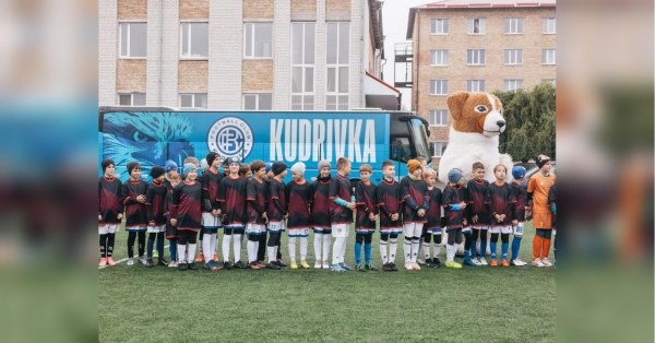 Свято футболу в Ірпені: 50 дітей проти гравців ФК «Кудрівка» завдяки ініціативі Павла Журила - INFBusiness