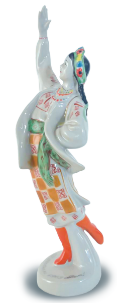 О. Жникруп. «Український танок». Баранівський фарфоровий завод. 1954 «На виставці у Софії Київській легендарний сервіз „Бутон“ представлений у двох раритетних кольорах», — колекціонерка Людмила Карпінська-Романюк - INFBusiness