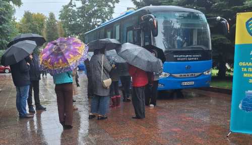 У центрі Кропивницького робили безкоштовні щеплення проти дифтерії, правця та COVID-19 (ФОТО) - INFBusiness