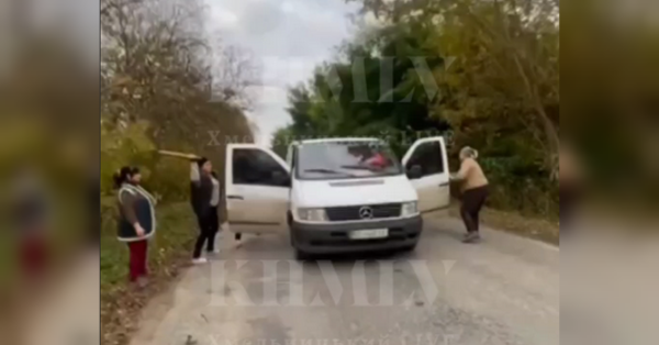 Під Хмельницьким жінки з ціпками напали на автомобіль ТЦК (відео) - INFBusiness